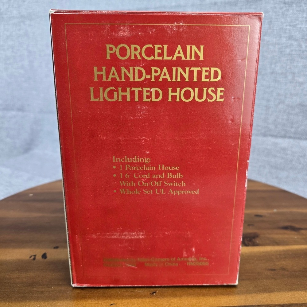 Dickens Collectables Hand Painted Porcelain Lighted House Village Toy Shop - Picture 7 of 7